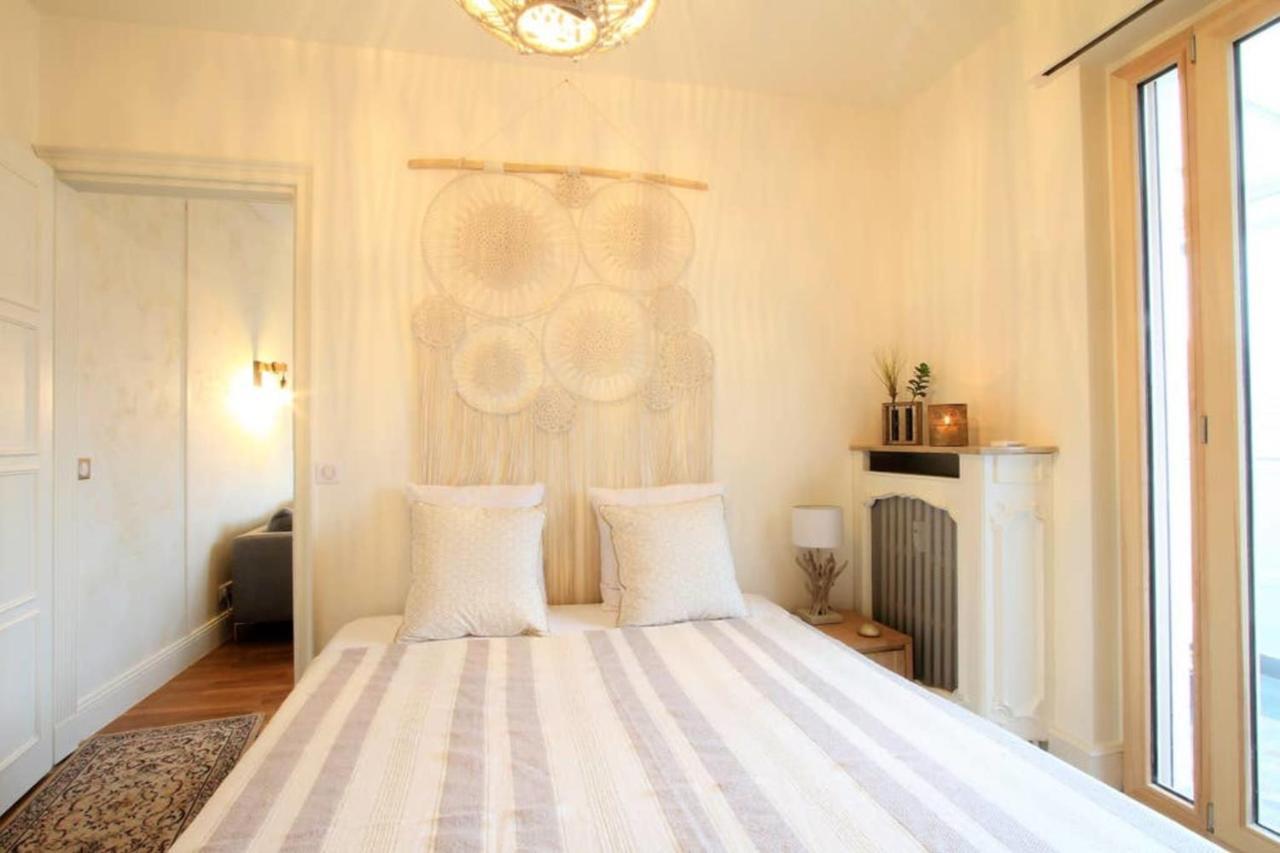 Appartement Grand 5 Pièces Avec Garage En Plein Centre *